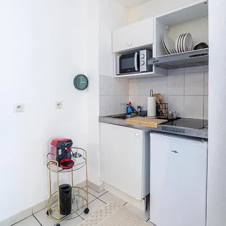Apartamento Adorable Studio - Netflix - Parking - Tramway - Proche Hopitaux Montpellier